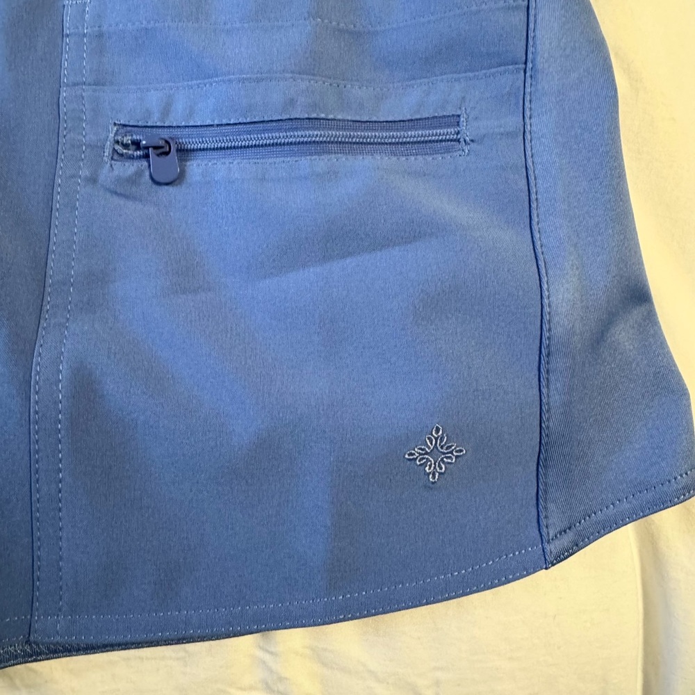Scrub set - Picture 3 of 7